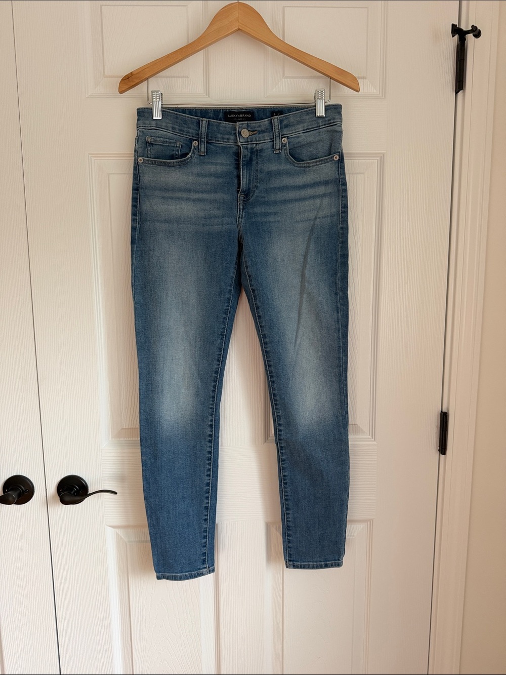 Lucky Brand Mid Rise Skinny Jeans Size 8/29 Super Soft Stretch Denim